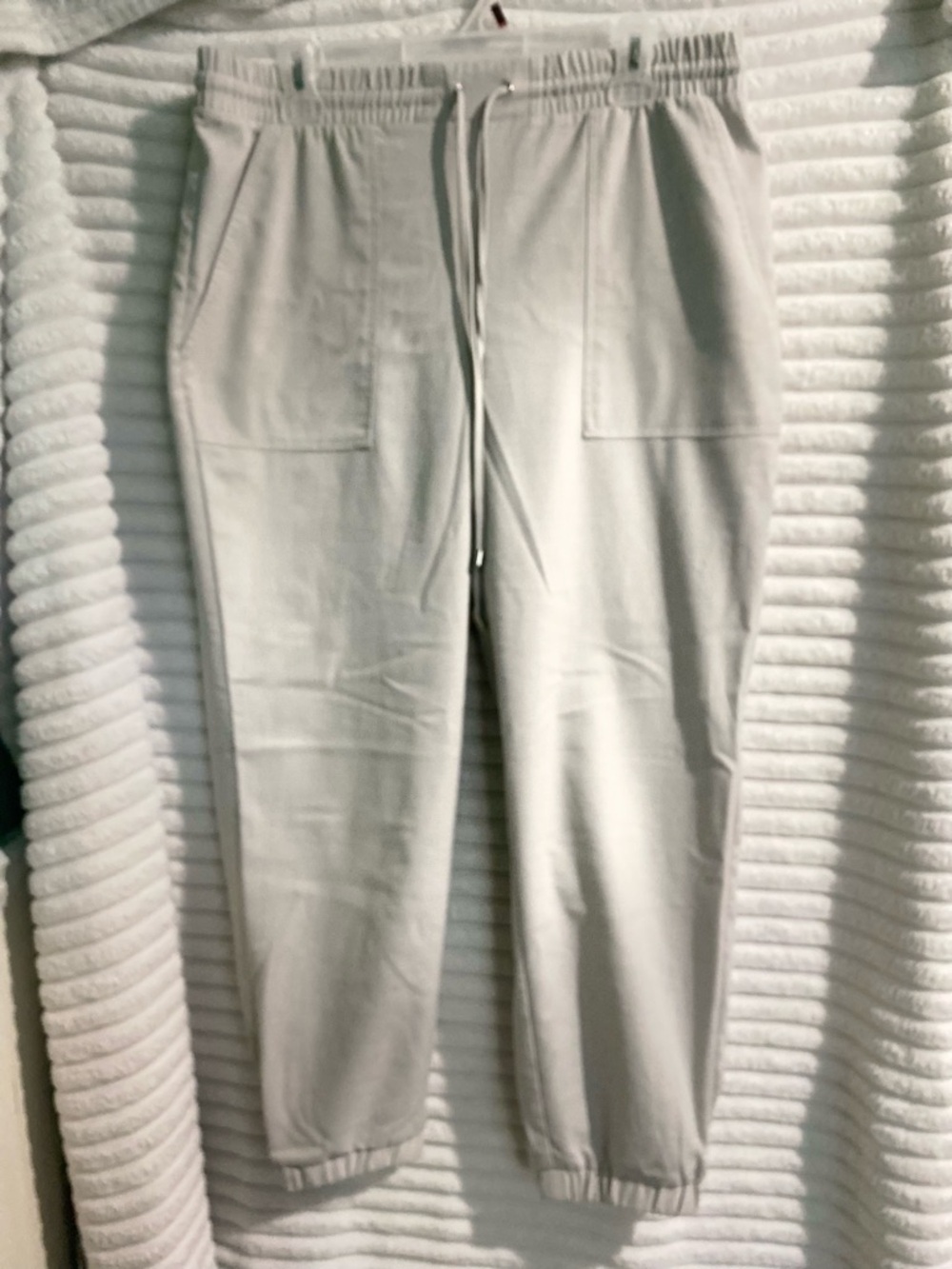 🌵3 for $25 Nine West Cream Track Pants